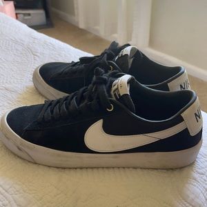 shoes size nine. Great condition only worn 3x